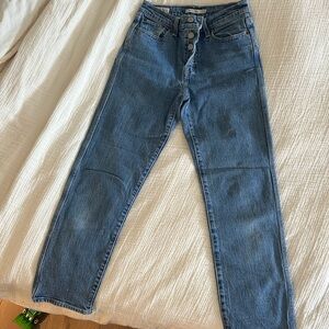 Levi's High Rise Blue Women's Jeans